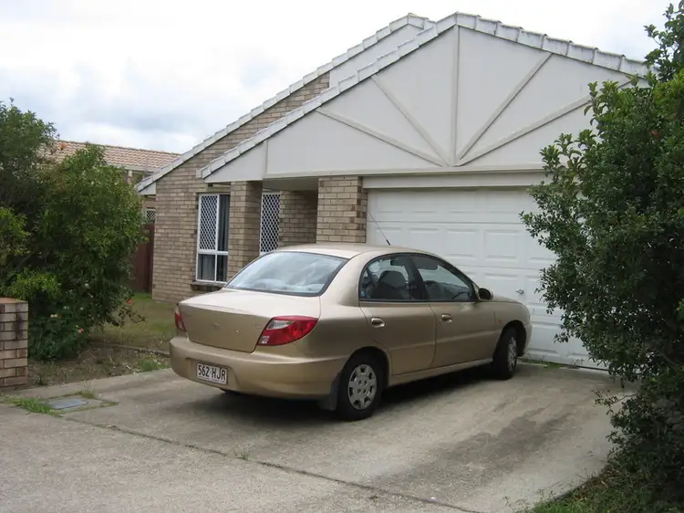 15 Petunia Close, Fitzgibbon QLD 4018