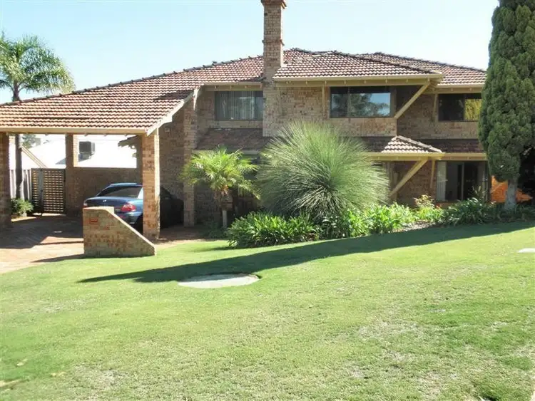 34 Cromford Way, Carine WA 6020