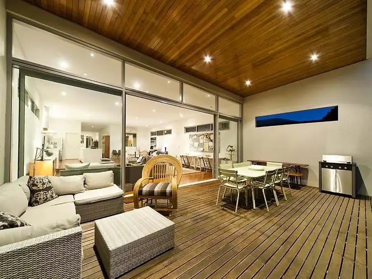 8 Winifred Street, Mosman Park WA 6012