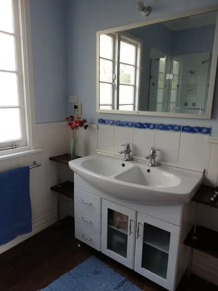 Fifth view of Homely house listing, 2 Snook Crescent, Hilton WA 6163