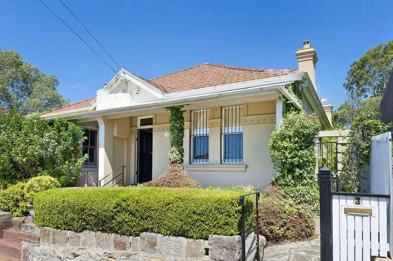 Main view of Homely house listing, 3 Roslyndale Avenue, Woollahra NSW 2025