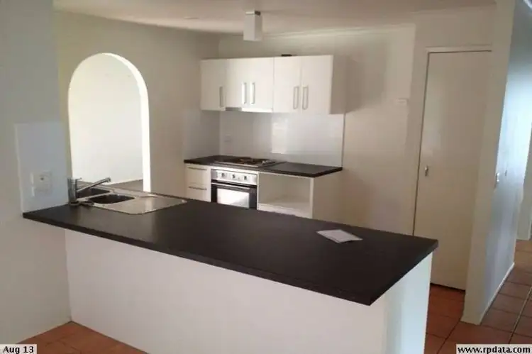 Fourth view of Homely house listing, 7 Survey Court, Highland Park QLD 4211