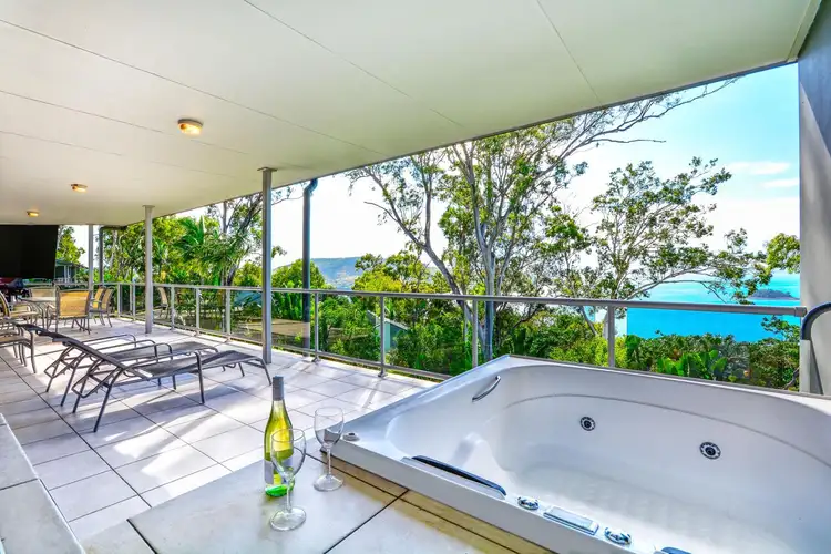Bluewater Views 16/2 Banksia Court, Hamilton Island QLD 4803
