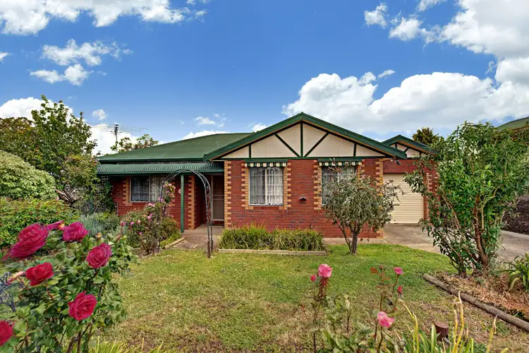 3/4 GREEN STREET, Kilmore VIC 3764