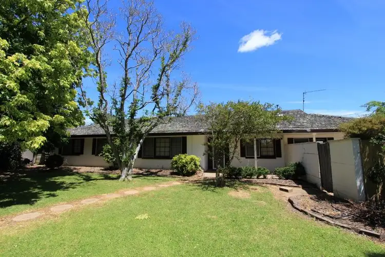 Main view of Homely house listing, 20 Dalkeith Avenue, Lake Albert NSW 2650