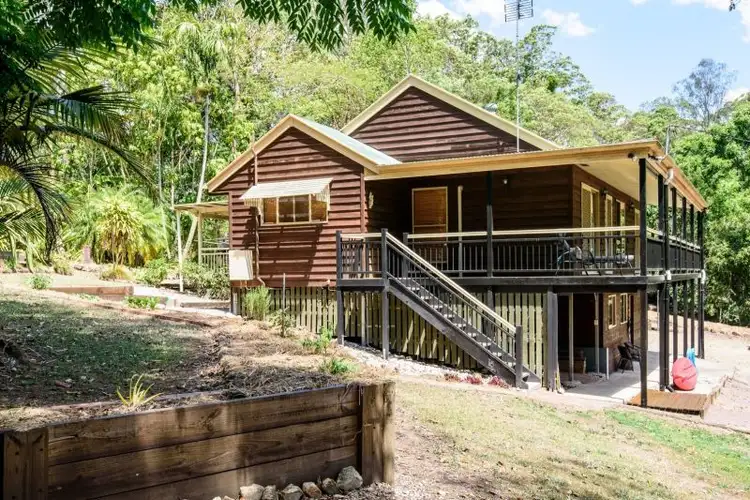 8 Martin Lane, Cooran QLD 4569