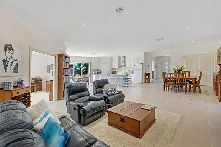 Fifth view of Homely house listing, 44 WARRAWONG CIRCUIT, Doreen VIC 3754