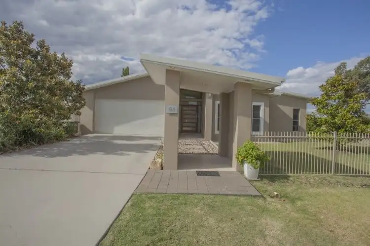 91 Sommerfeld Crescent, Chinchilla QLD 4413