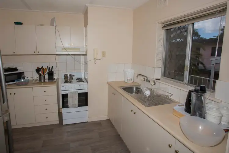 Fifth view of Homely apartment listing, 20/4 Canham Way, Orelia WA 6167