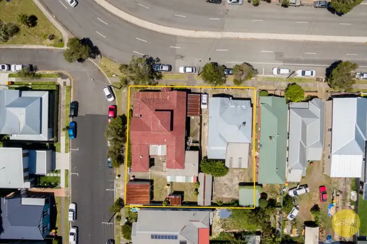 18 20 Gordon Avenue, Hamilton NSW 2303