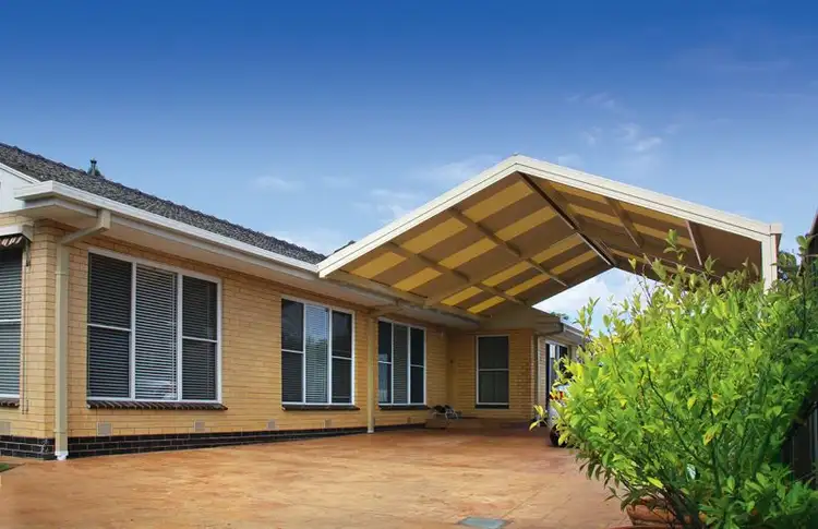 Sixth view of Homely house listing, 10 Gloucester Crescent, Shepparton VIC 3630