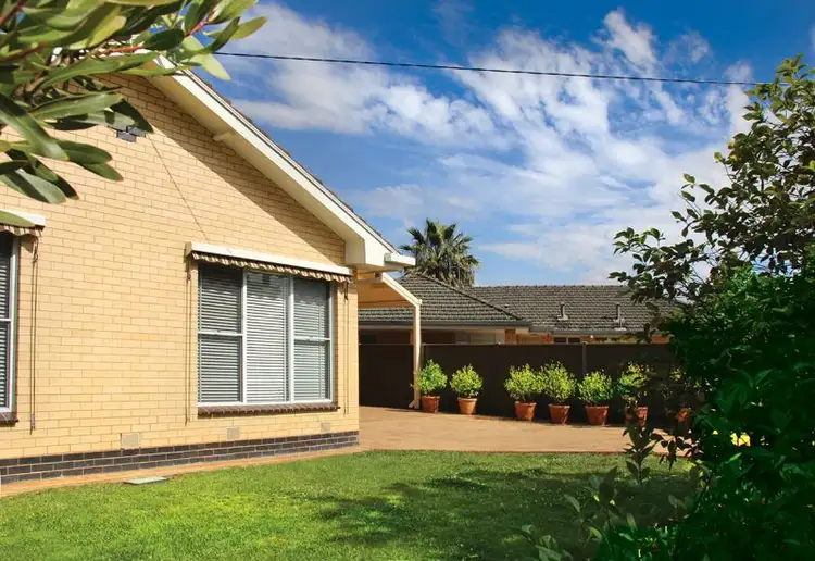 Seventh view of Homely house listing, 10 Gloucester Crescent, Shepparton VIC 3630