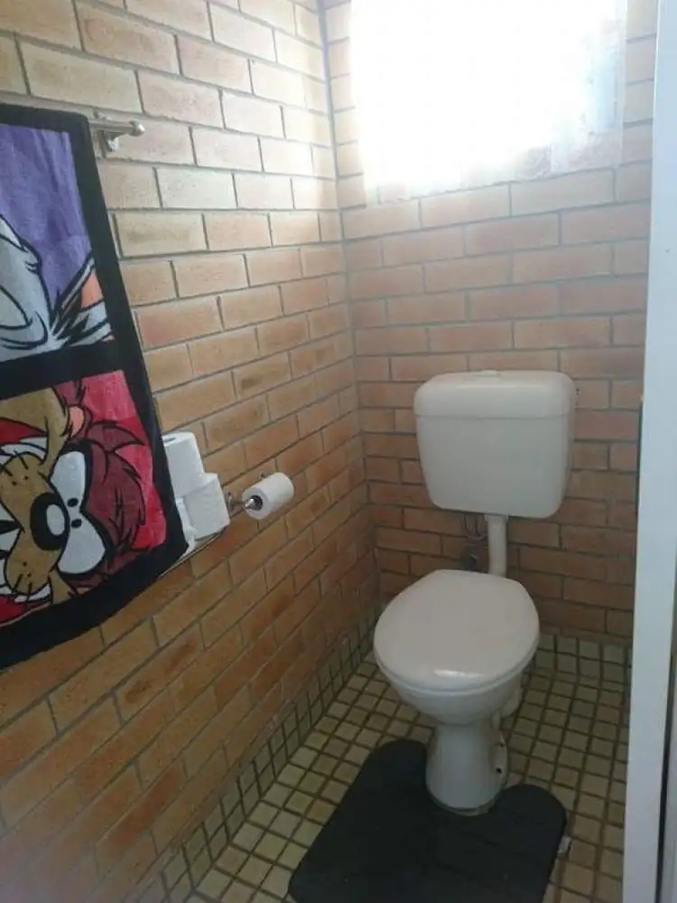 Sixth view of Homely unit listing, 2/50 Fort Lane, Maryborough QLD 4650