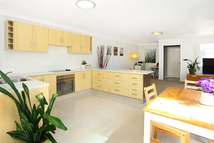 1/9 Muscovey Avenue, Paradise Point QLD 4216