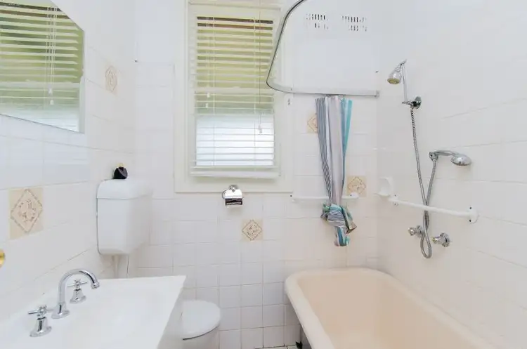 Fifth view of Homely house listing, 12 Margaret Avenue, Mount Austin NSW 2650