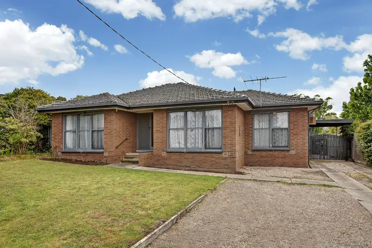10 FITZROY STREET, Kilmore VIC 3764