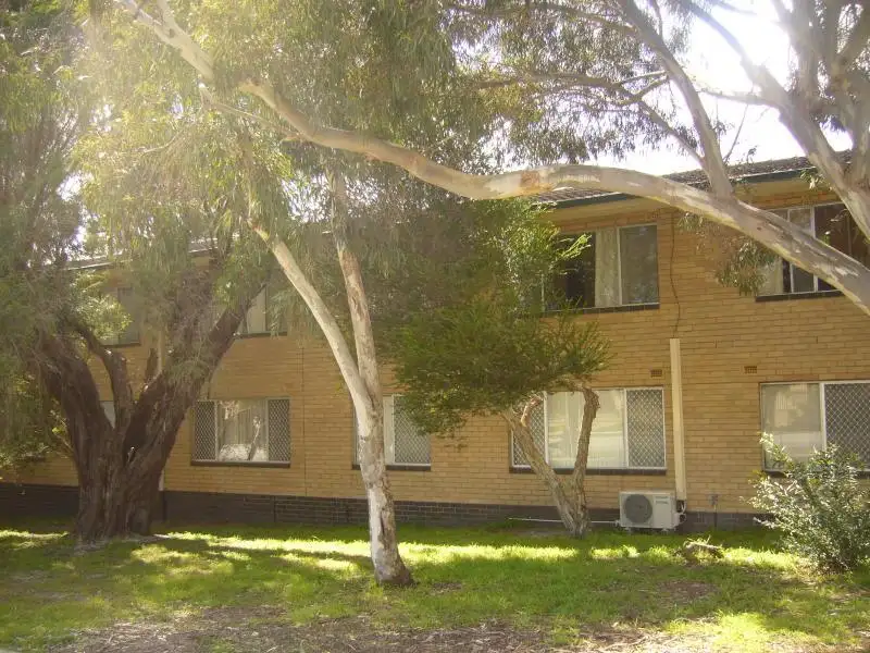 Main view of Homely unit listing, 4/60 Chapman Road, Bentley WA 6102