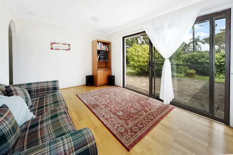 Second view of Homely house listing, 2 Kulli Place, Engadine NSW 2233