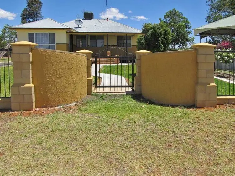 Main view of Homely house listing, 19 Macquarie, Bourke NSW 2840