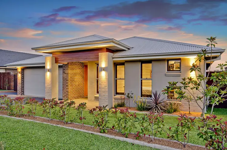 6 Luff Close, Oran Park NSW 2570