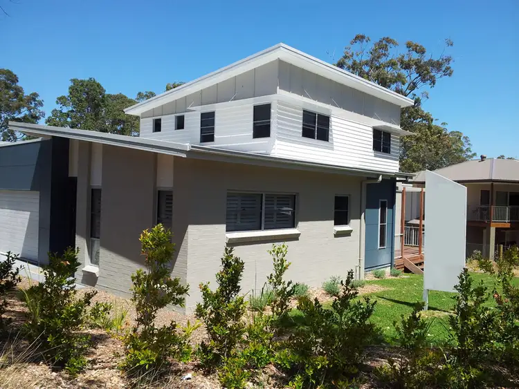 2 Lake Forest Drive, Murrays Beach NSW 2281