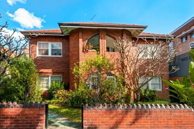 Main view of Homely flat listing, 2/18 Bream Street, Coogee NSW 2034