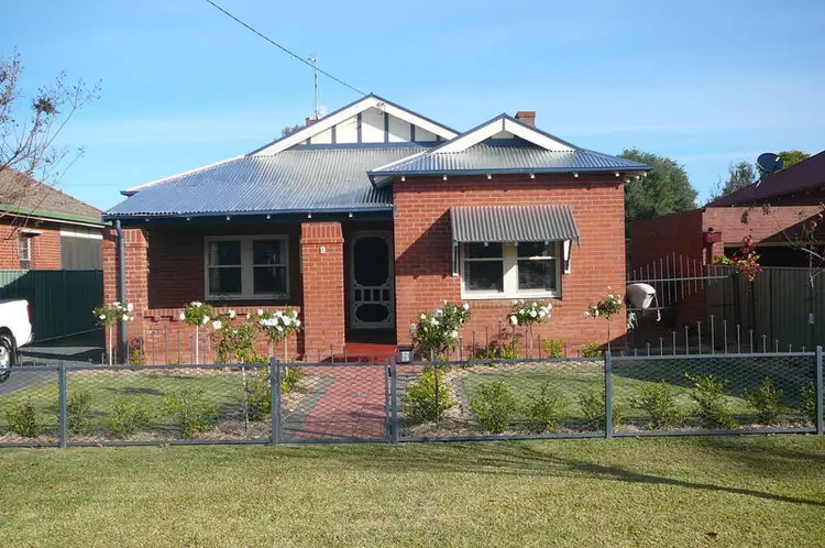 9 Cadell St, Dubbo NSW 2830