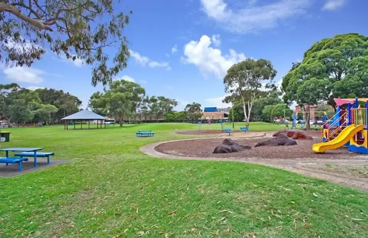 Fourth view of Homely unit listing, 4/18 Barber Avenue, Eastlakes NSW 2018