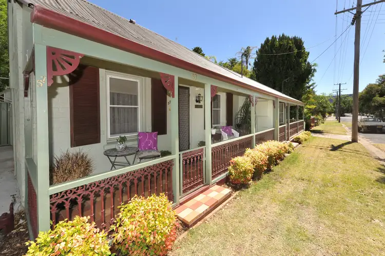 55-57 Whiteley Street, Wellington NSW 2820