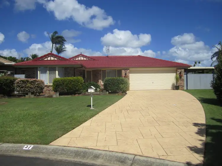 37 Honeymyrtle Dr, Banora Point NSW 2486