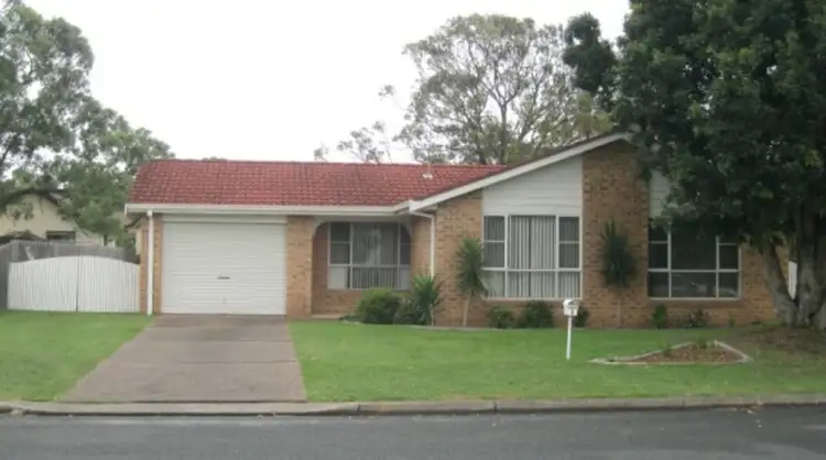 6 Goldens Road, Forster NSW 2428