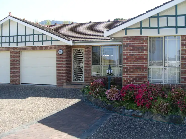 Second view of Homely villa listing, 2/53 Dymock St, Balgownie NSW 2519
