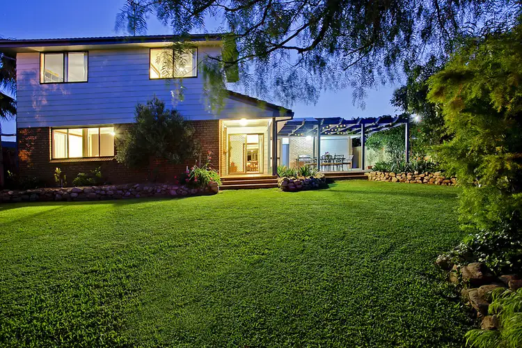 18 Pontiac Place, Ingleburn NSW 2565