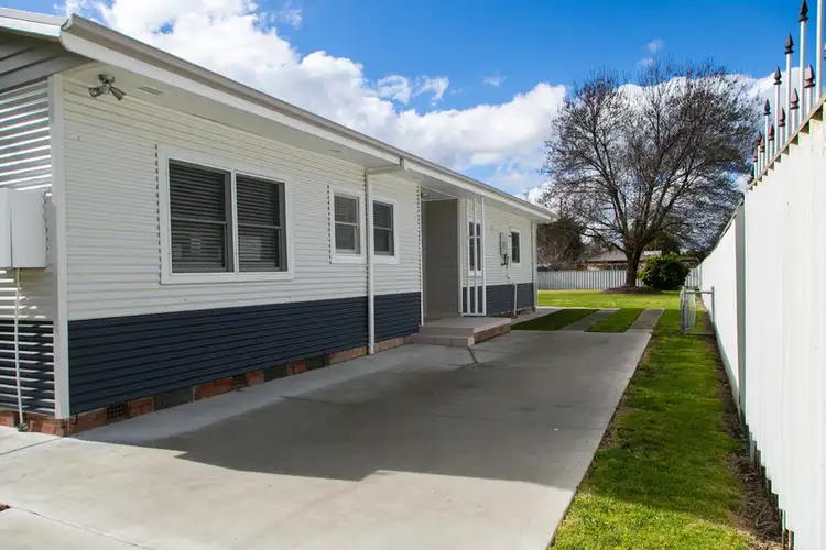 Second view of Homely house listing, 946 Sylvania Avenue, North Albury NSW 2640