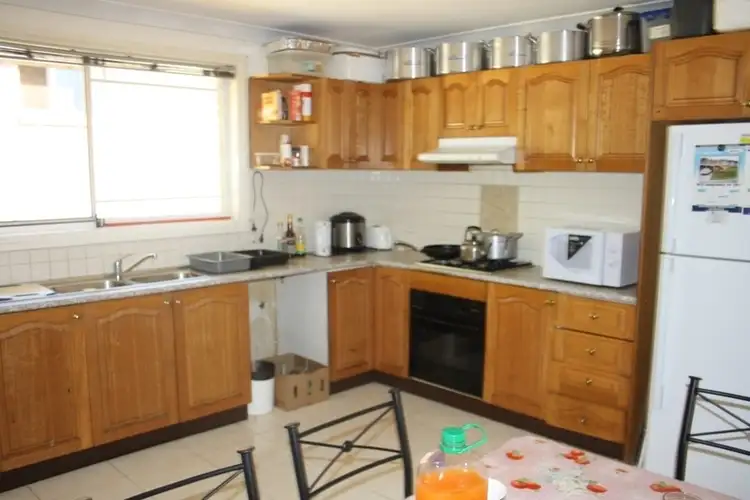 Seventh view of Homely house listing, 1 Quinion Place, Ambarvale NSW 2560