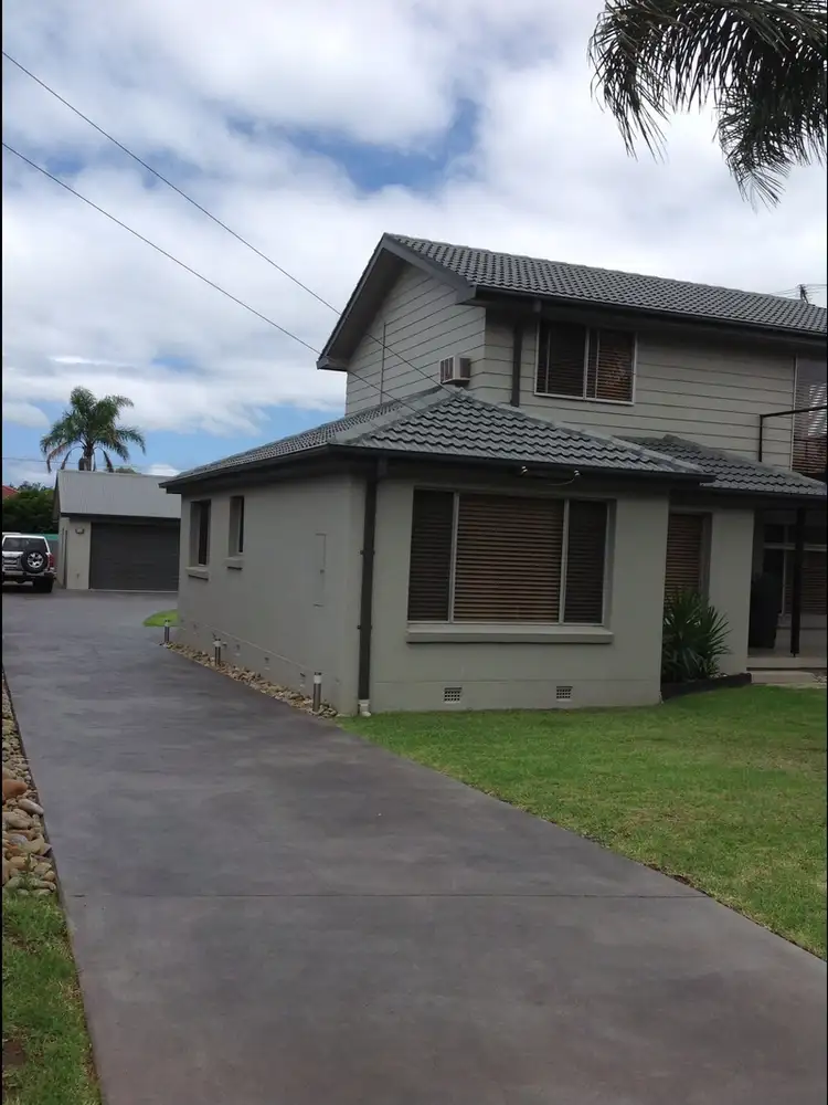 55 Robert St, Dapto NSW 2530