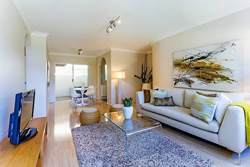 Main view of Homely unit listing, 1/17 Jenkins St, Collaroy NSW 2097