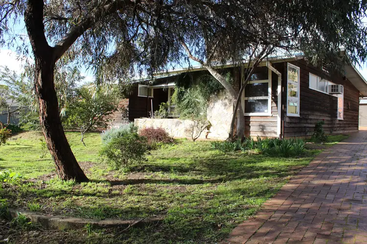 7 Grantley Avenue South, Rostrevor SA 5073