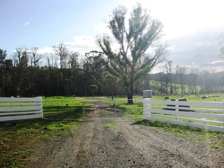 2725 Arthur Hwy, Dunalley TAS 7177