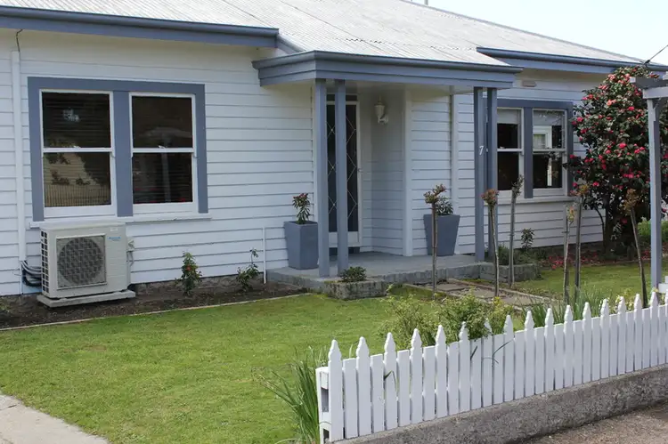 7 Tudor Avenue, Newstead TAS 7250