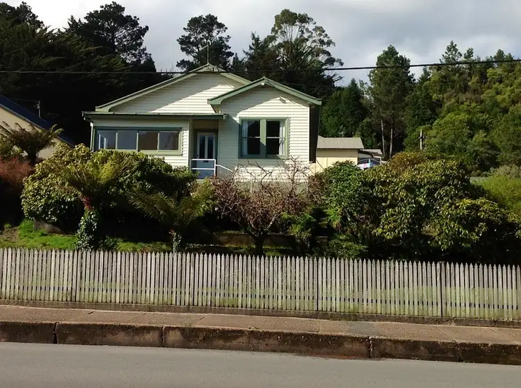 37 McNamara St, Queenstown TAS 7467