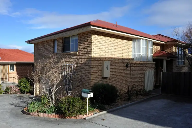 Main view of Homely unit listing, 4/5A Hill Street, Bellerive TAS 7018