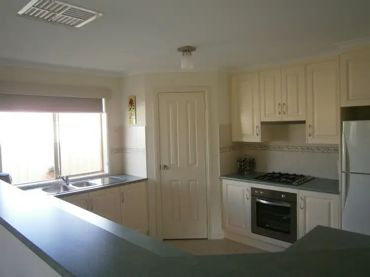 Fifth view of Homely house listing, 10 Paddlesteamer Way, Mannum SA 5238