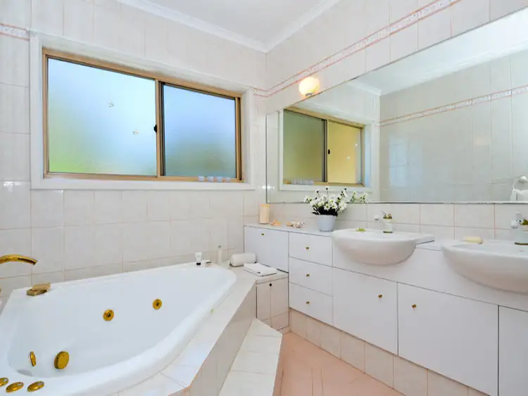 Sixth view of Homely house listing, 1 Cornish Court, Lynton SA 5062