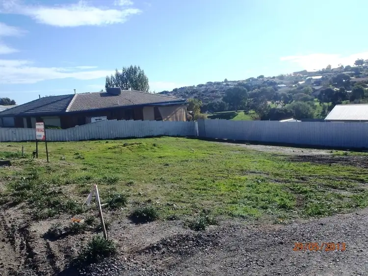 4 Glamis Ct, Noarlunga Downs SA 5168