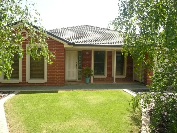 10 GOYDER RD, Mount Compass SA 5210