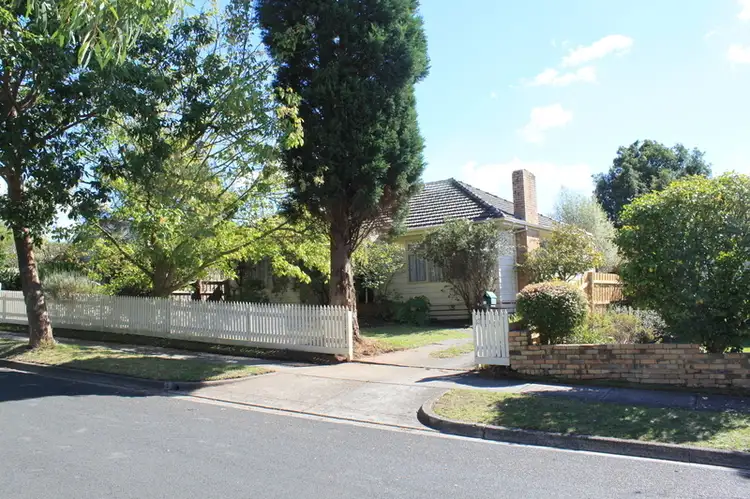 3 Abelia Street, Nunawading VIC 3131