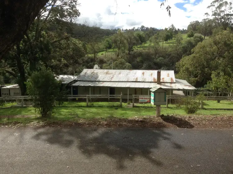 2734 McKillops Road, Tubbut VIC 3888