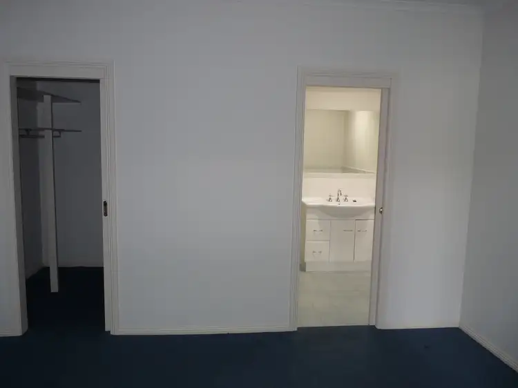 Third view of Homely unit listing, 2/39 Ronald Road, Croydon VIC 3136