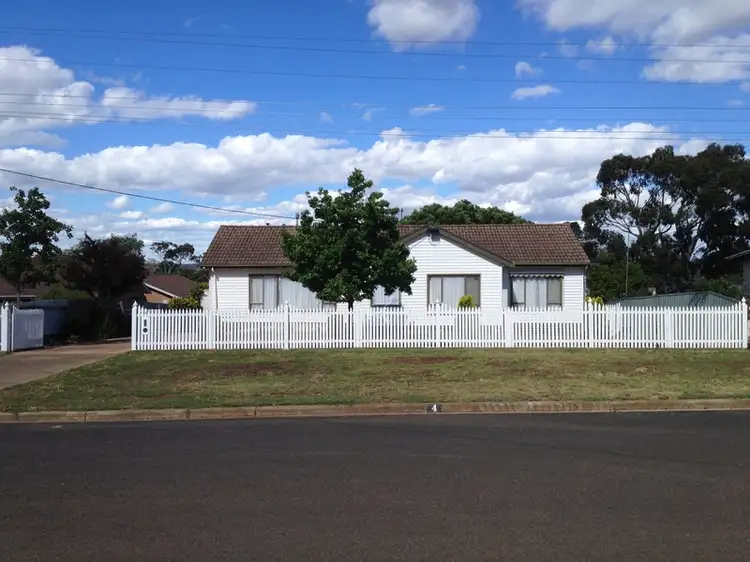 Main view of Homely house listing, 4 Powlett St, Maddingley VIC 3340